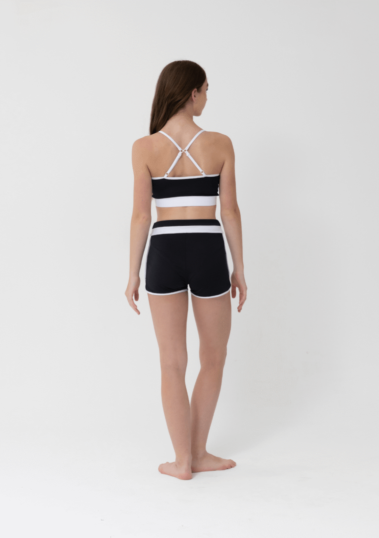 Studio 7 Lara Shorts; Adult