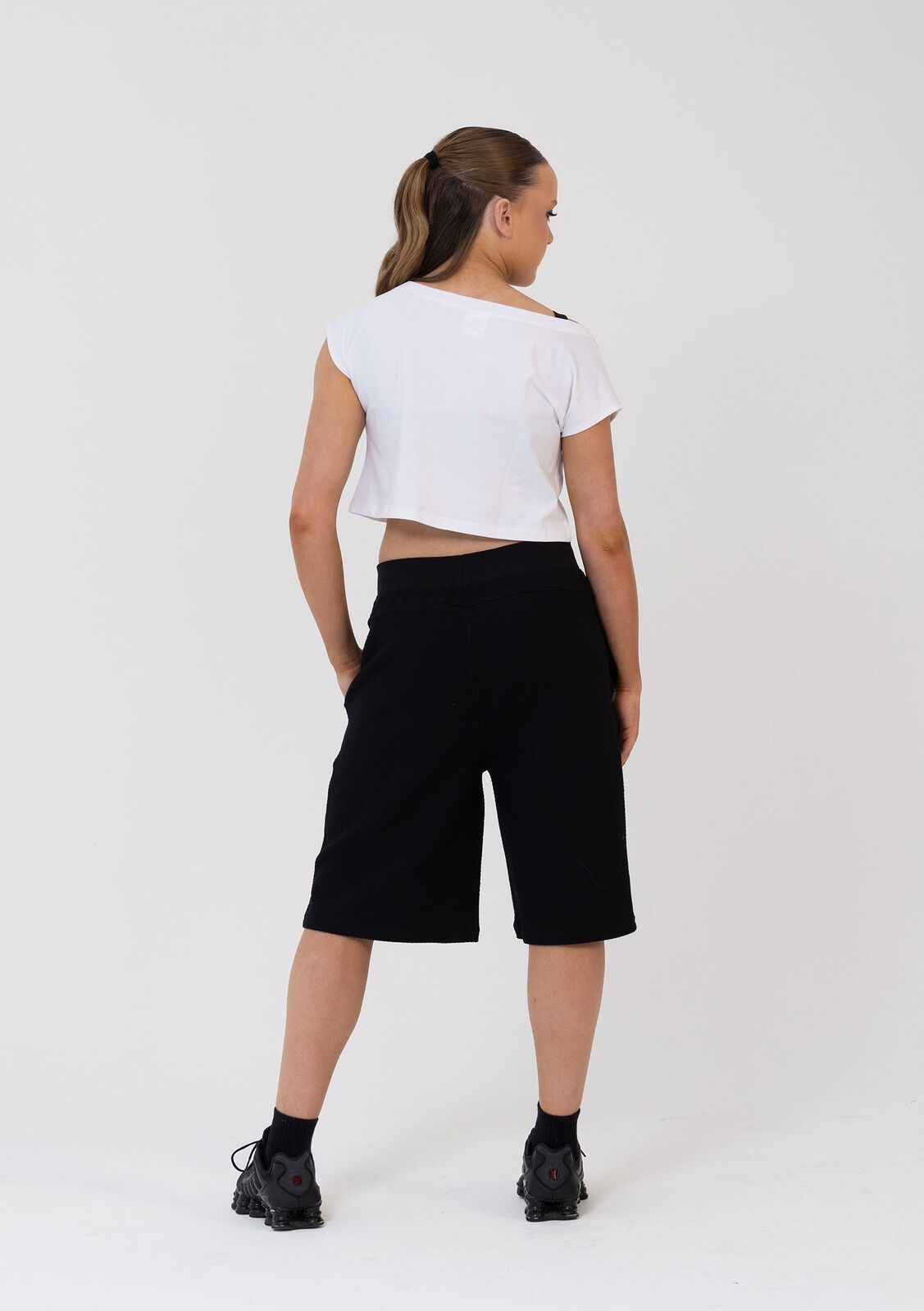 Studio 7 Cropped Studio Tee; Child