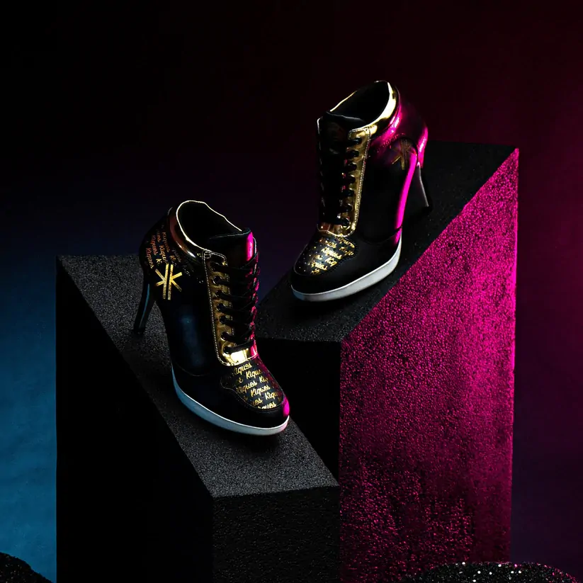 Kiques Signature; Black; Adult