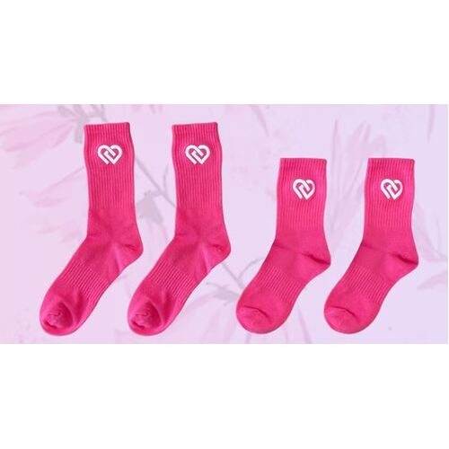 Claudia Dean Crew Socks Adult 6-10; Hot Pink